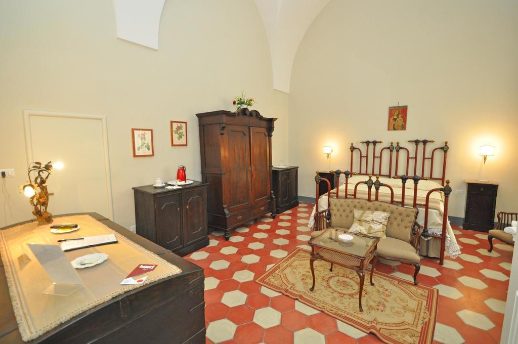 Palazzo De Donatis B&B Melissano Rom bilde