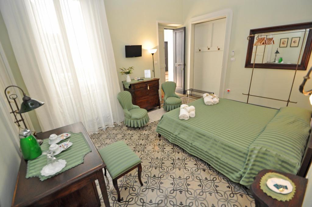 Palazzo De Donatis B&B Melissano Rom bilde